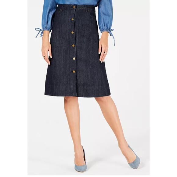 Michael Kors Denim Pencil Skirt with Gold Buttons, NWOT (Size 2) - Picture 1 of 9